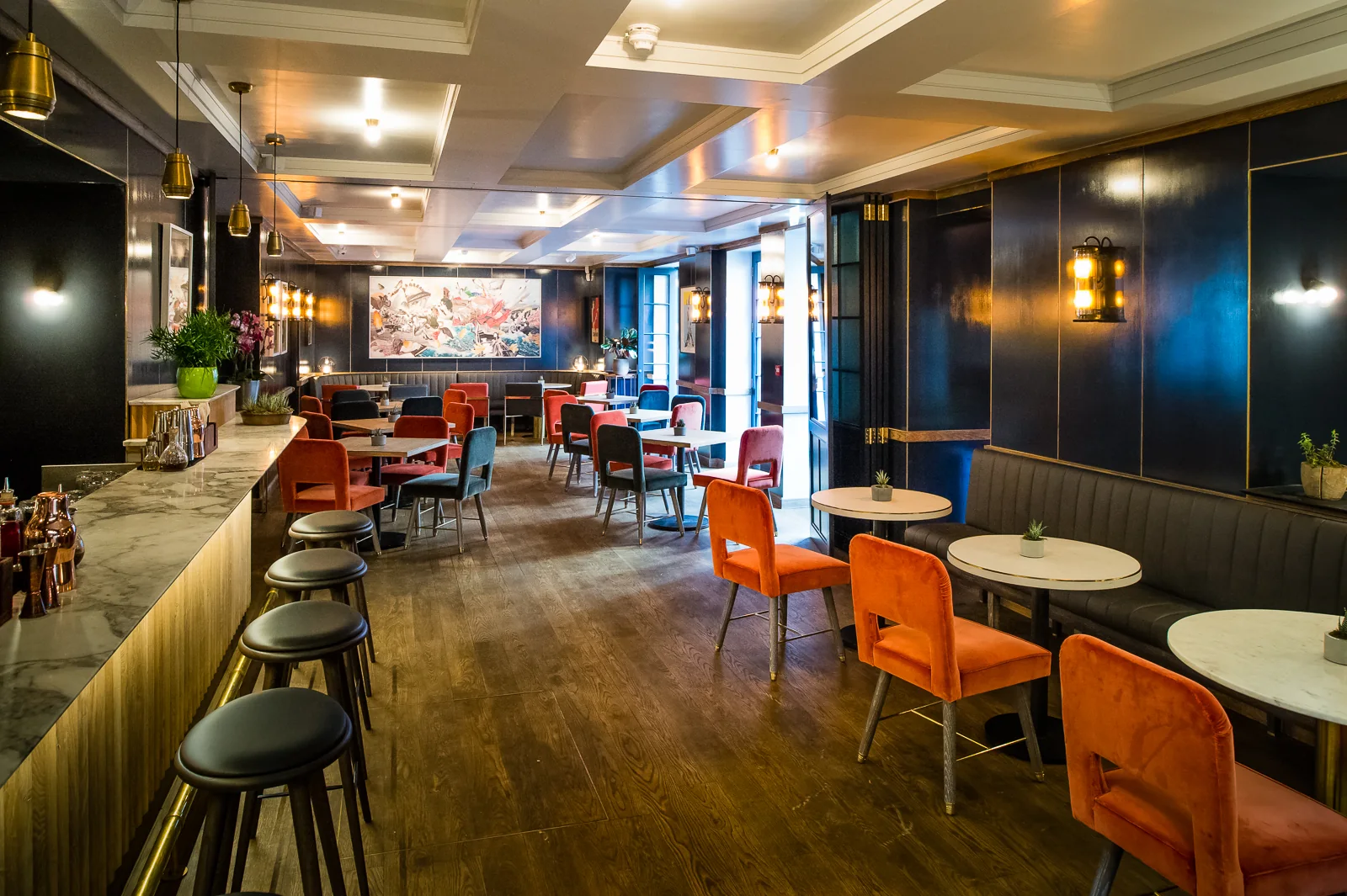 London bar interior