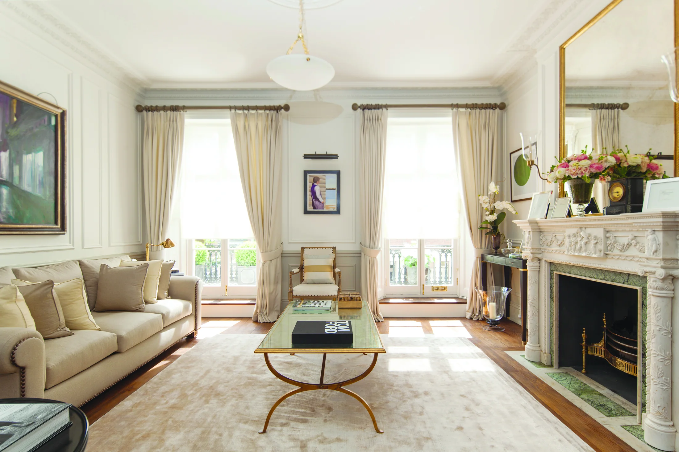 London townhouse drawing room